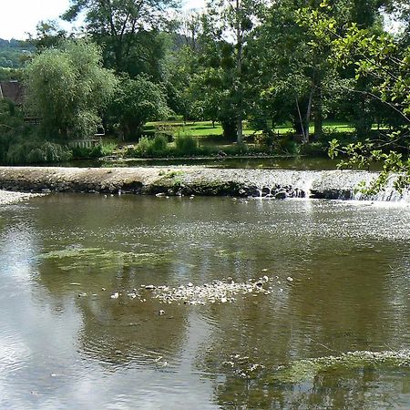 Chambres D'Hotes Du Moulin Du Vey Clécy Exteriör bild